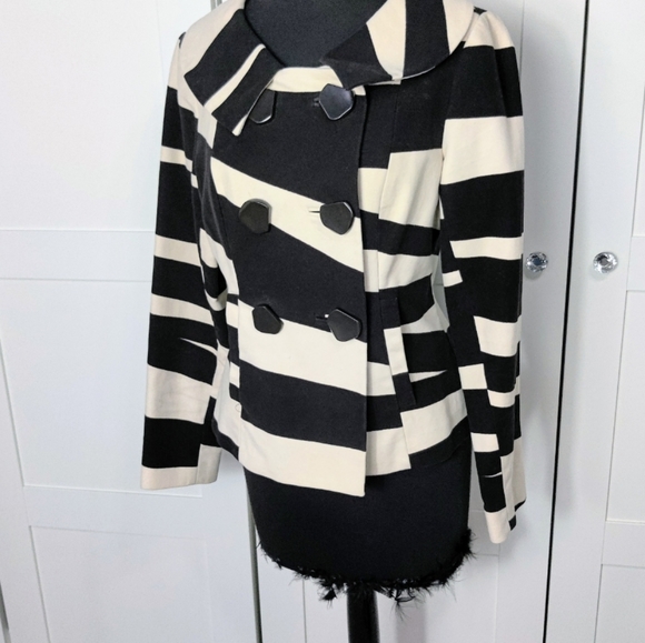 Etcetera Black And White Stripped Jacket - Picture 2 of 3